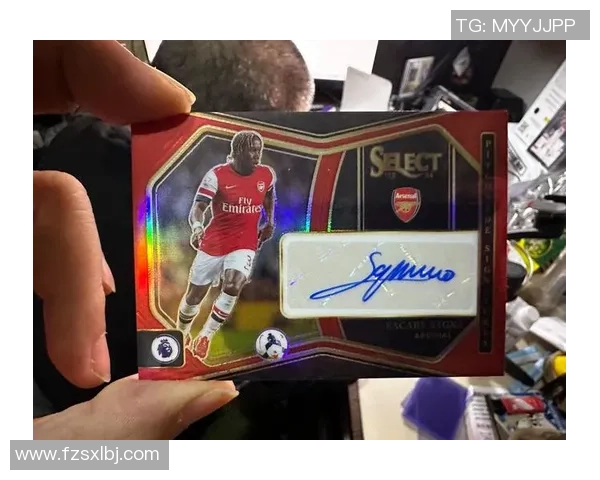 足球帕尼尼肥包球星卡收藏热潮再起 收藏者热衷于卡片的升值潜力与独特魅力